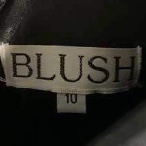 Blush Grad Dress - Picture 3 of 3